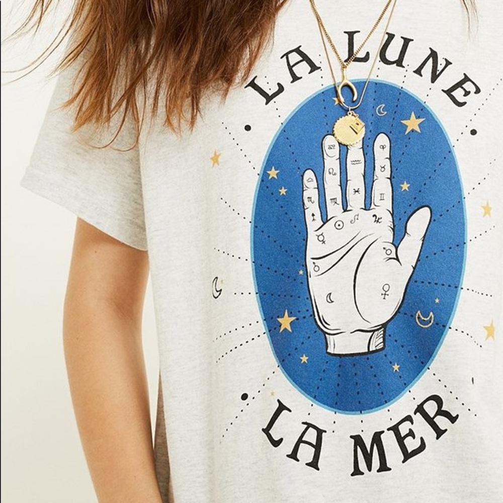 Urban Outfitters Graphic T / La lune La mer